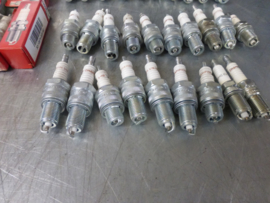 Spark plugs, brand Champion, several kinds, big batch