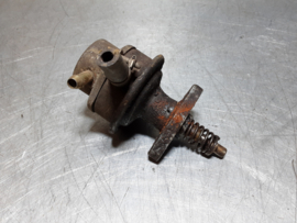 Mechanische benzinepomp Opel CIH motor, 4 cilinder.