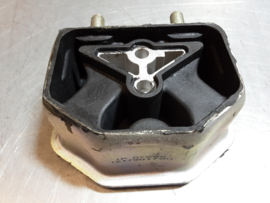 Motorsteunlager rechtsvoor Opel Kadett E, Corsa A. 1217901780.