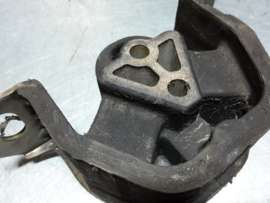 Motor steunlager links  Opel Kadett E.