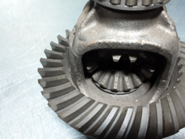 Crown and pinion wheel with open differential Opel Rekord E