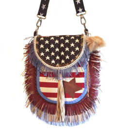 Crossbody American flag with fringes and jeans