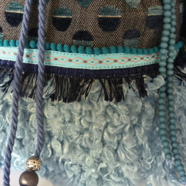 Bucket bag turquoise blue with fake fur