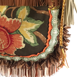 Crossbody roses vintage style in brown and orange