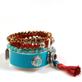 Ibiza boho armband turquoise en rood leer en kralen met Swarovski