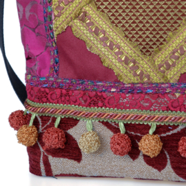 Hippie crossbody bag fuchsia bordeaux with pompons