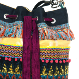 Bucket bag in Mexican colored Aztec style