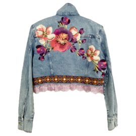 Upcycled denim jacket with big flowers and ribbon and lace hippie style