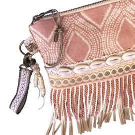 Clutch beach stijl met schelpen in oud roze stof