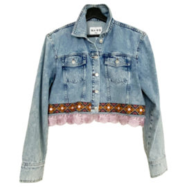 Upcycled denim jacket with big flowers and ribbon and lace hippie style