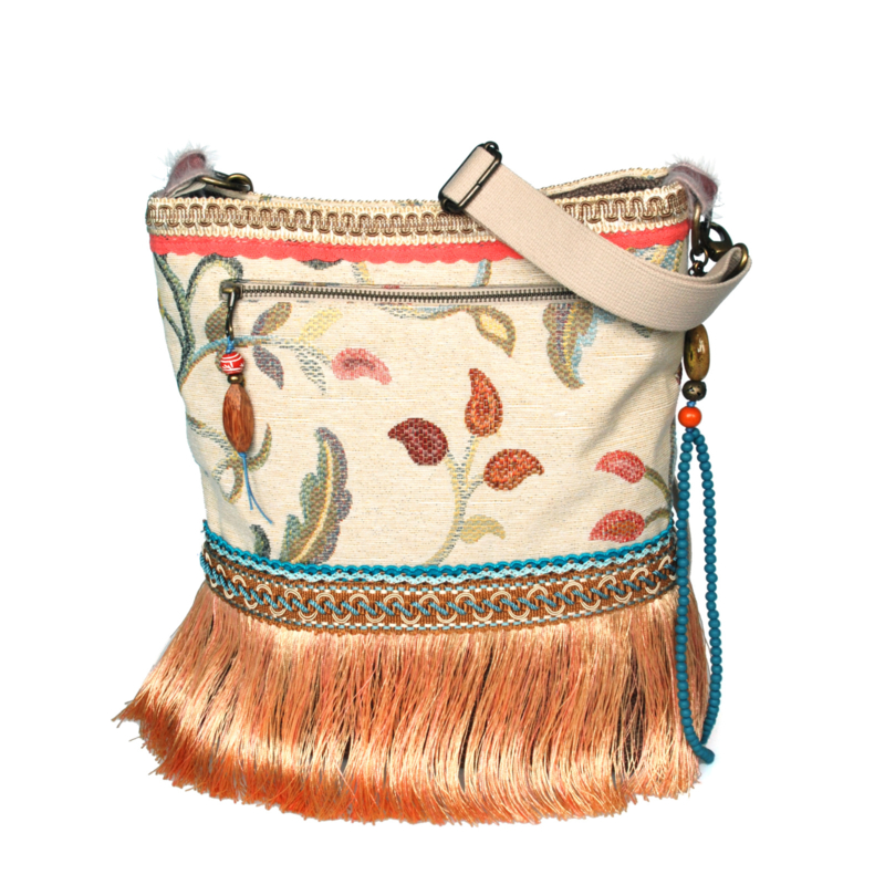 Hippie crossbody with flowers and long fringes