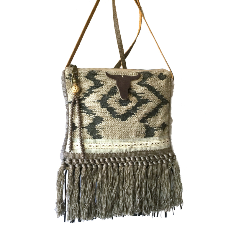 Festival purse Navajo style with bull