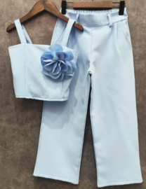 002- 6X MINT