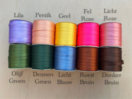 Naamkaartje ronde kanten met lint
