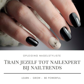 Professionele opleiding gelpolish & BIAB start Maandag AVOND 2024 25 maart 18:30)