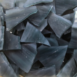 Gekleurde glasscherven Staalblauw Semi Translucent 113