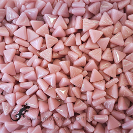Glasmozaiek Driehoekjes 10 mm per 50 gram Roze 035