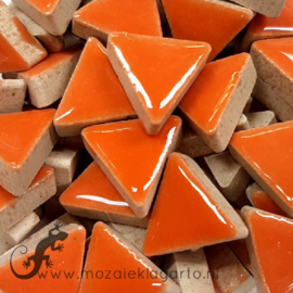 Geglazuurde keramiek driehoekjes 15 mm per 50 gram Oranje 006