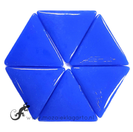 Glasmozaiek Driehoek 29 mm per 100 gram Briljant Blauw 069