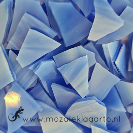 Gekleurde glasscherven Semi Translucent Bleekblauw -  Wit SO377-1st