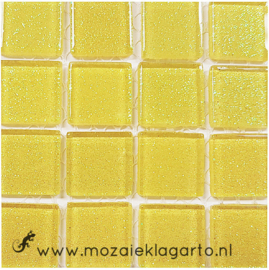 Glitter 2x2 cm per 16 tegels Geel 012