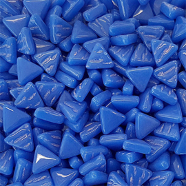 Glasmozaiek Driehoekjes 10 mm per 50 gram Briljant Blauw 069