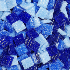 Basis glastegeltjes 1 x 1 cm per 250 gram Mix Blauw 304