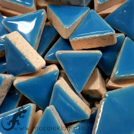 Geglazuurde keramiek driehoekjes 15 mm per 50 gram Aqua 171