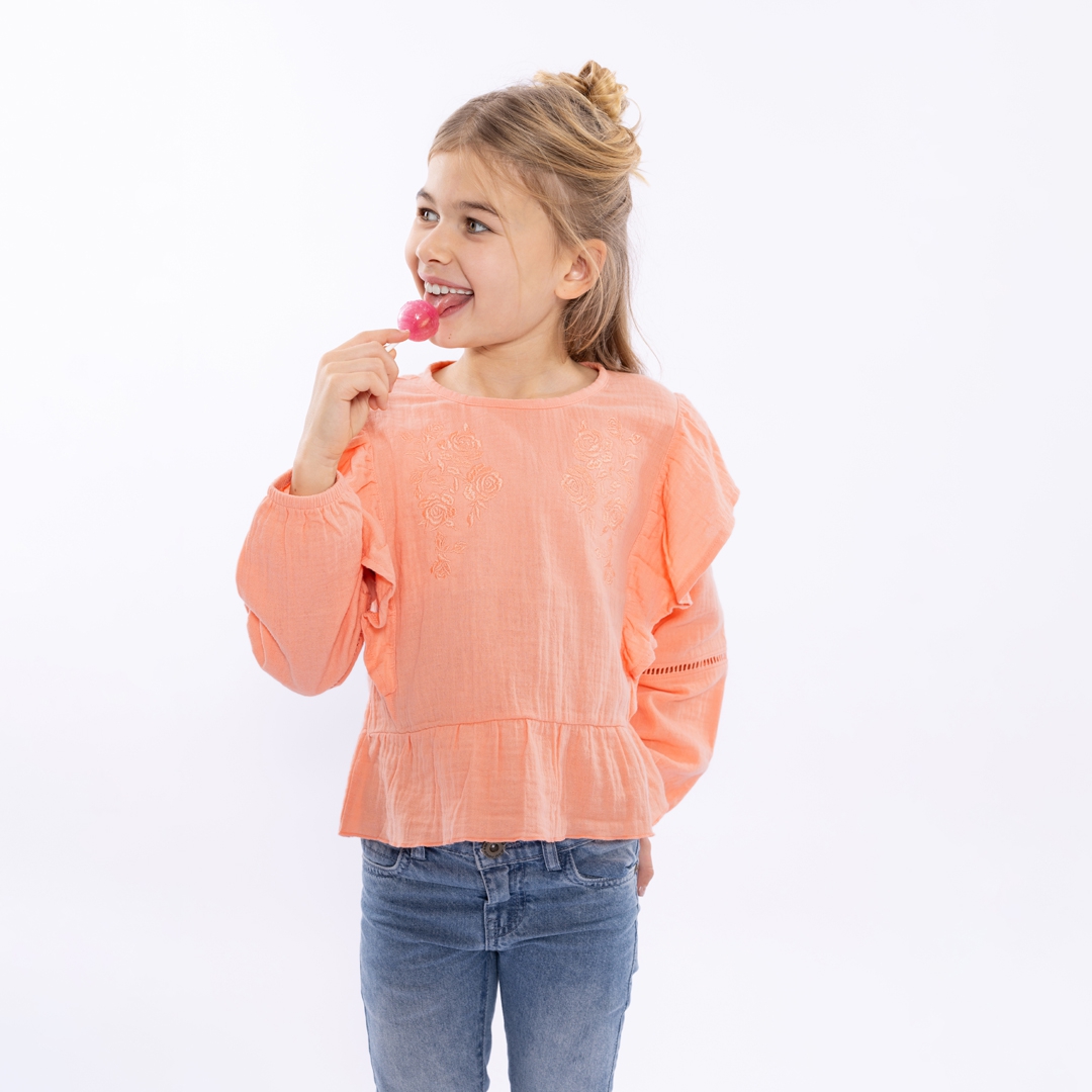 BLOUSE MET RUFFLES, ROZE