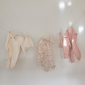 BABYPAKJE & MUTSJE, CREME