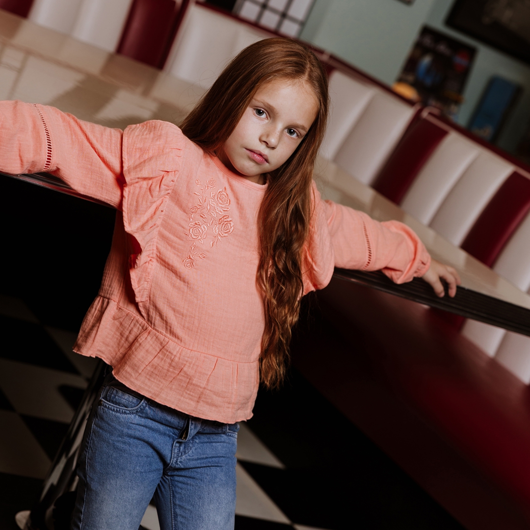 BLOUSE MET RUFFLES, ROZE