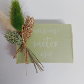 Groen gegraveerd zeepje - vraag meter