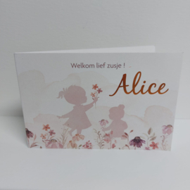 Alice - Romantische geboortekaart met spelende zusjes