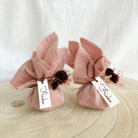 Doopsuikerset Frieke - Oudroze & bordeaux met krullig lettertype (40st)