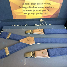 Donkerblauwe Deluxe Bretellen met Gedicht – Vraag Getuige