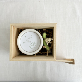 Cadeaubox met witte kaars - peter vragen