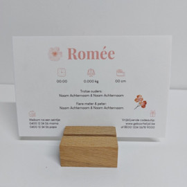 Romee - Geboortekaart met terracotta-roze tinten en bloemen