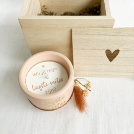 Cadeaubox met roze kaars - meter vragen