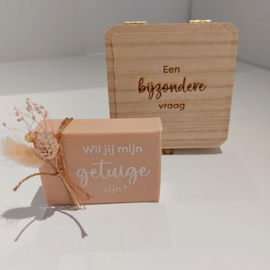 Houten kistje met roze zeepje - Wil jij mijn GETUIGE zijn?
