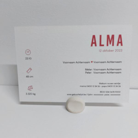 Alma - Speelse geboortekaart met gewolkte achtergrond