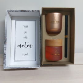 Forest Mist Gift set geurstokjes & kaars - vraag meter