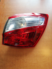 Conjunto carrocería-luz combinada trasera exterior derecha Nissan Qashqai J10/JJ10 26554-BR00A Original