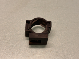 Wiringharness-clamb Nissan 24220-D5100 Used part.