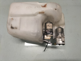 Ruitensproeierreservoir Nissan Micra K10 28910-03B00 Gebruikt