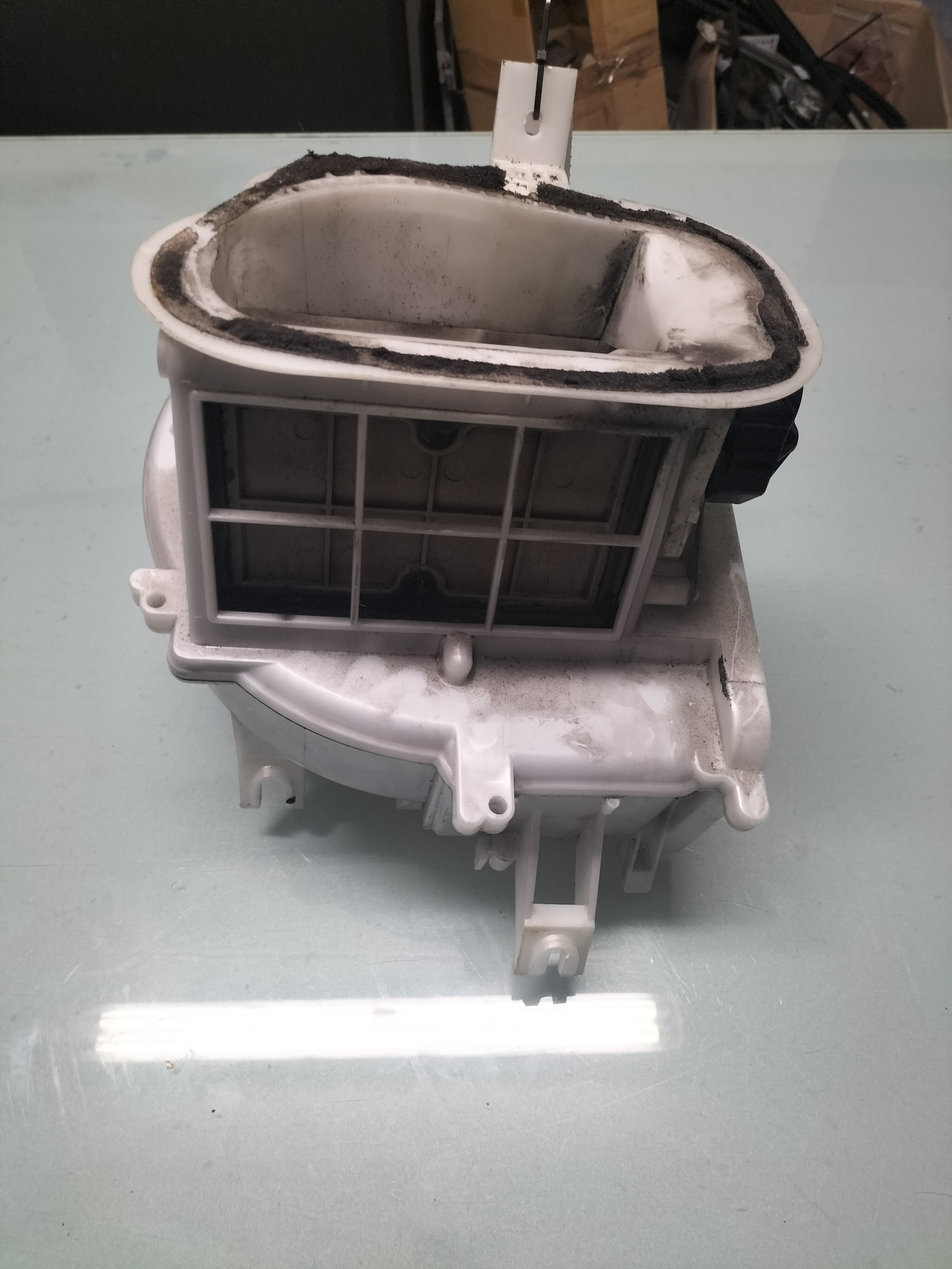Kachelhuis Nissan Almera N15 27200-1N601 Gebruikt