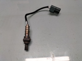 Lambdasonde QR20DE/ QR25DE Nissan 22690-8J001 P12/ T30 Gebruikt.