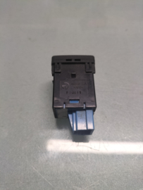 Stopknop Nissan Micra K14 25153-4CL0A Gebruikt