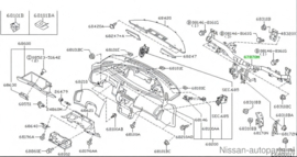 Montageframe dashboard Nissan Primera P12 67870-BA200 Gebrukt.