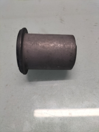 Bus draagarm achter Nissan 55045-01A05 B11/ N12 Origineel.