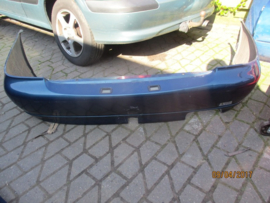 Achterbumper Nissan Primera P11 85022-9F500 Z01 Gebruikt.